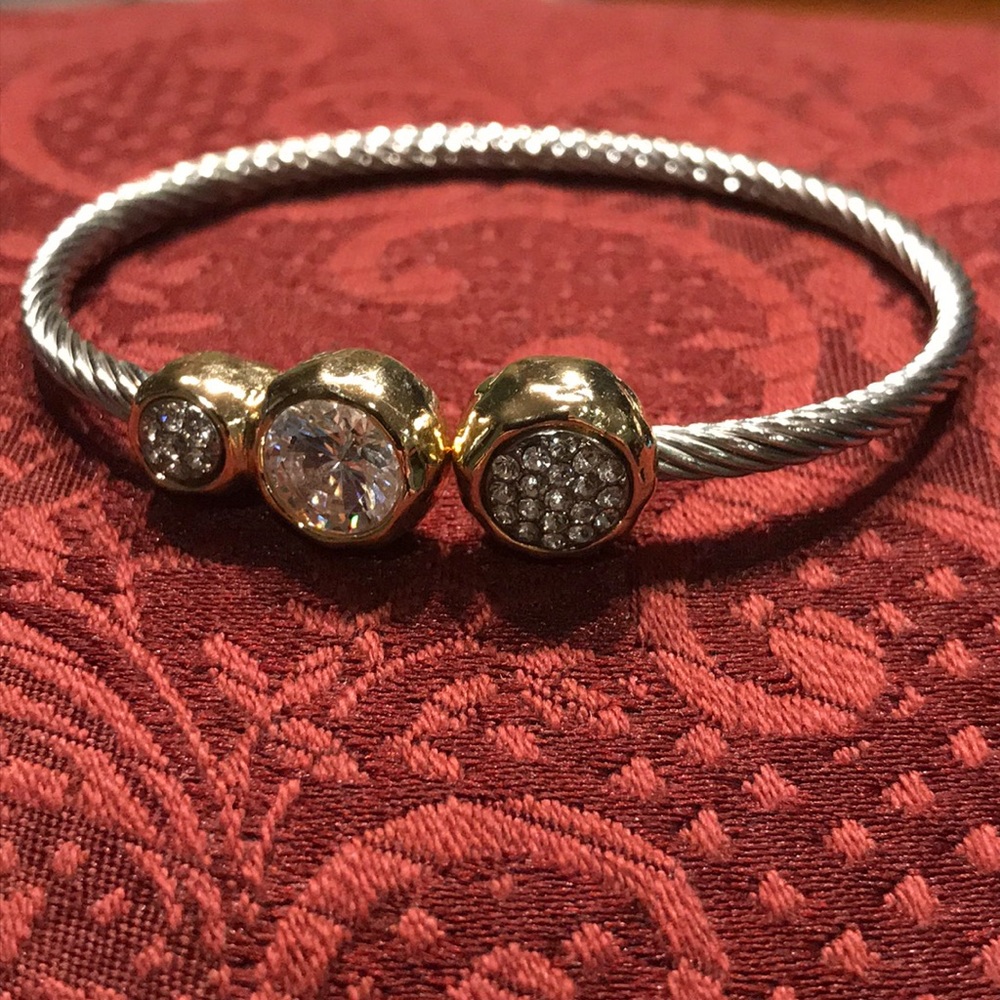 Adjustable silver/gold cable bracelet w/stones 💎